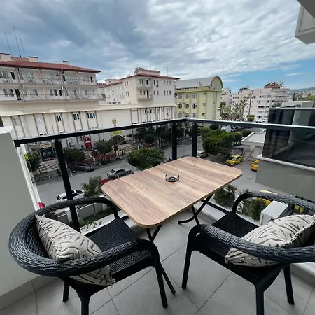 Qoople Royal Best Apartment Near The Sea On Cleopatra Apartment Alanya